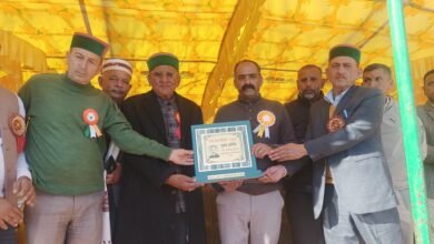 Photo of क्षेत्र में सड़क निर्माण एवं विकास कार्यों को दी जाएगी प्राथमिकता – अनिरुद्ध सिंह
