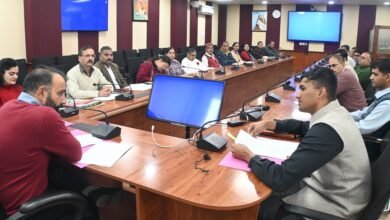Photo of युवाओं को खेलकूद और रचनात्मक गतिविधियों से जोड़ें : डॉ. अमित शर्मा