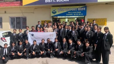 Photo of एल.आर. इंस्टीट्यूट ऑफ लीगल स्टडीज के 60 विधि छात्रों का पुलिस थाना सोलन में शैक्षणिक भ्रमण