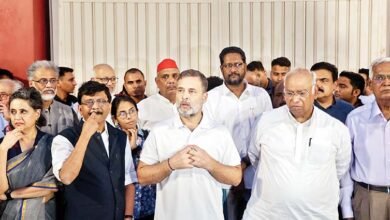 Photo of दिल्ली में एकजुट हुआ विपक्ष, राहुल ने चाय पर जुटाया Opposition, लंबा खींचा जाएगा आंदोलन