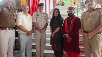 Photo of कांगड़ा ऊना के शक्तिपीठों में डीआईजी सौम्या ने किया दौरा