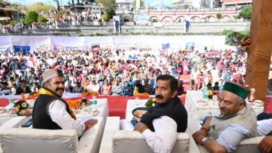 Photo of वीरभद्र सिंह ने राजनीति में ही नहीं, प्रदेशवासियों के दिलों पर भी किया राज – मुकेश अग्निहोत्री