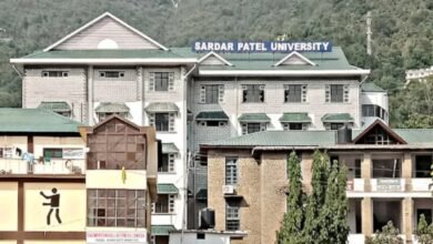 Photo of हिमाचल के SPU मंडी के विद्यार्थियों के लिए बड़ी खबर! 19 परीक्षा केंद्रों को लेकर आया नया अपडेट, यूनिवर्सिटी ने जारी की फाइनल डेटशीट